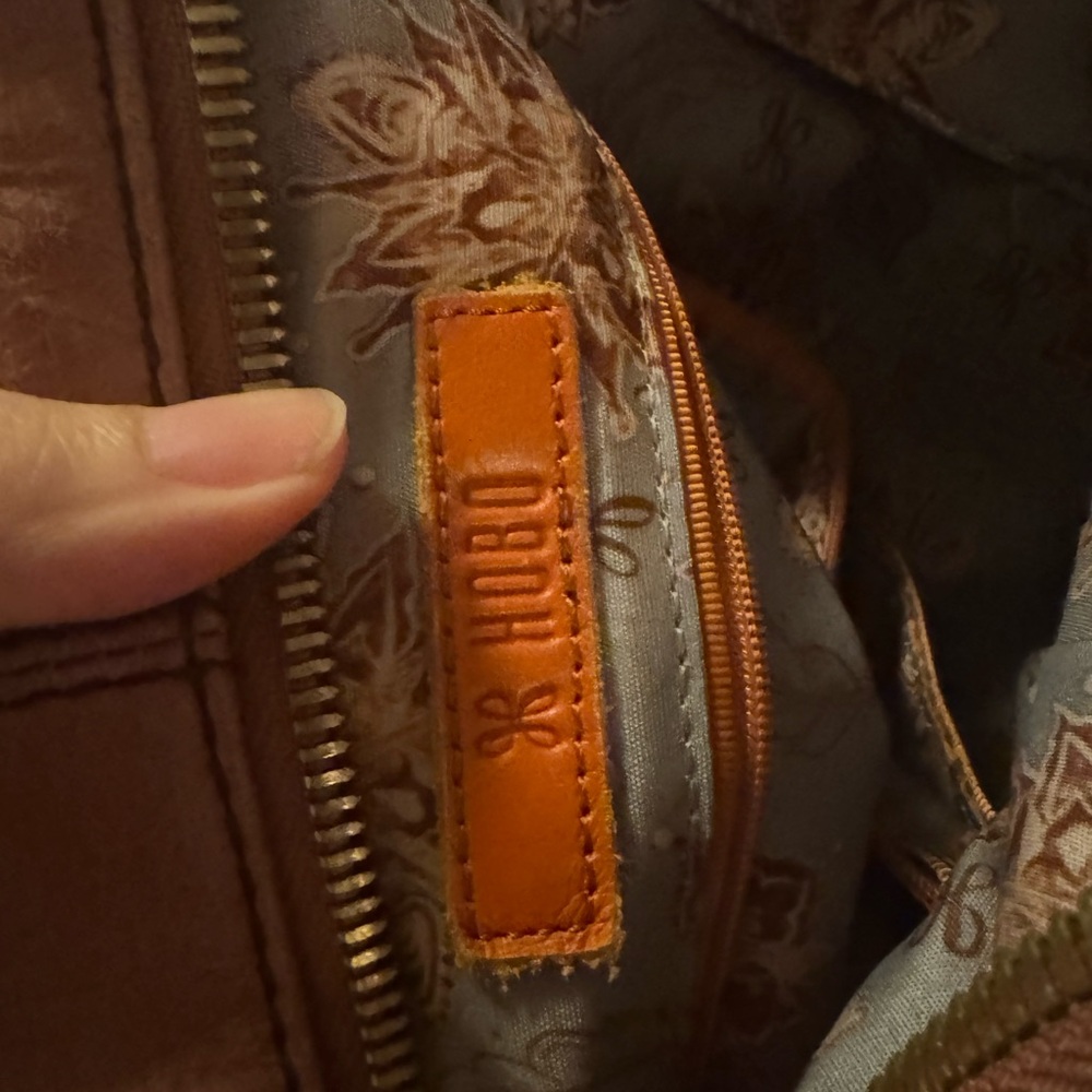 Hobo International Women’s Large Sheila Satchel Bag - Picture 6 of 12